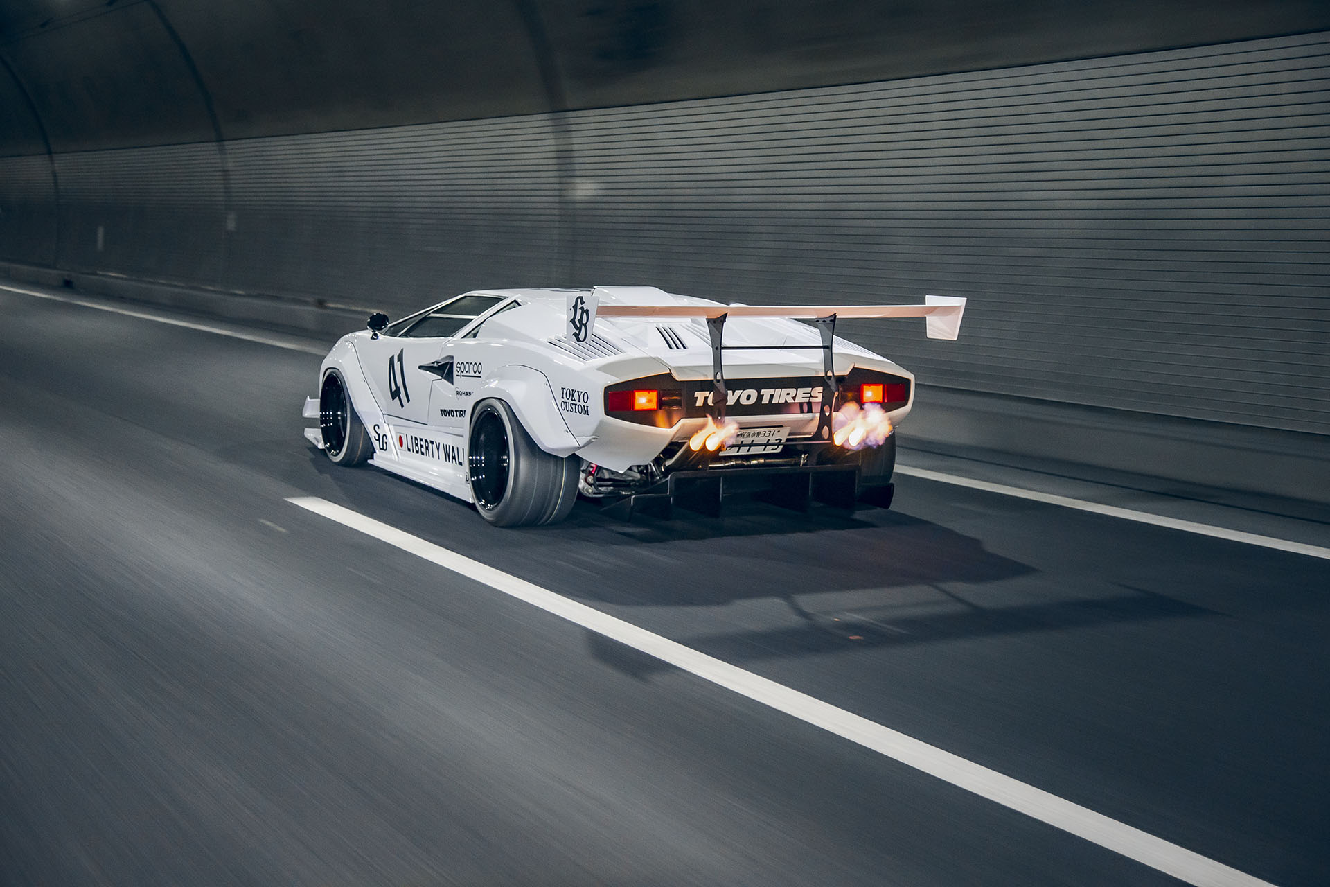 LB-WORKS Lamborghini Countach00001