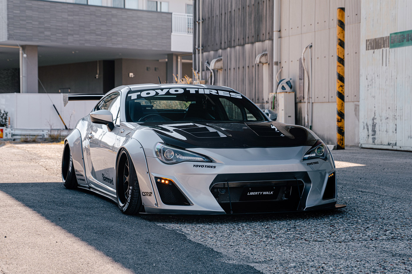 LB-WORKS--Toyota-8600001