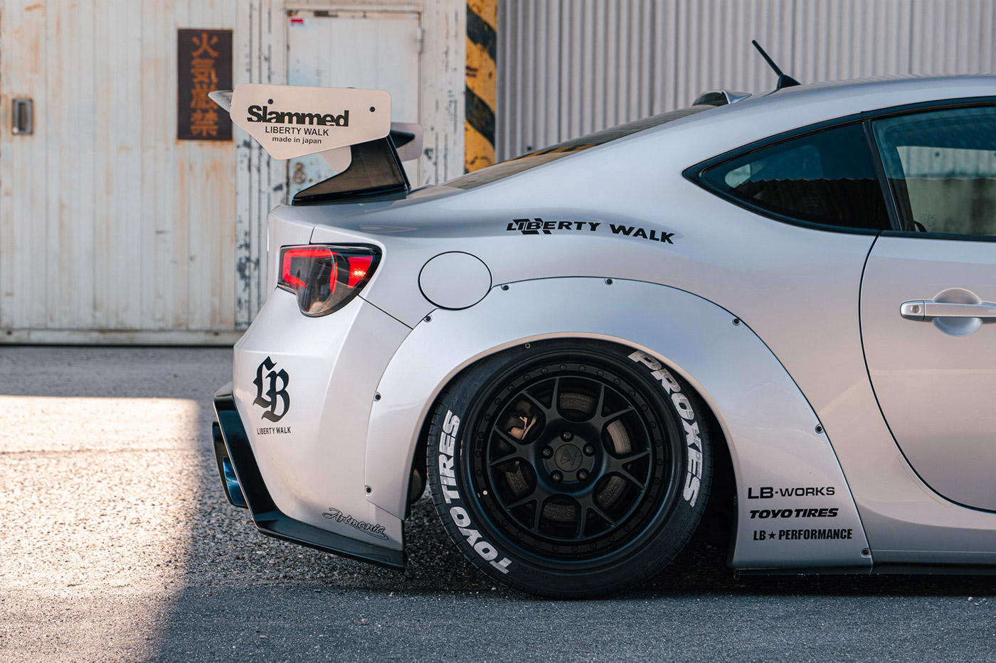 LB-WORKS--Toyota-8600021