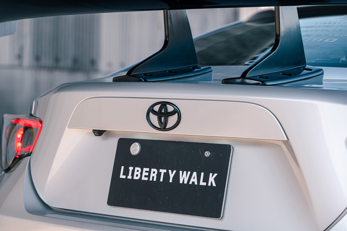 LB-WORKS--Toyota-8600025