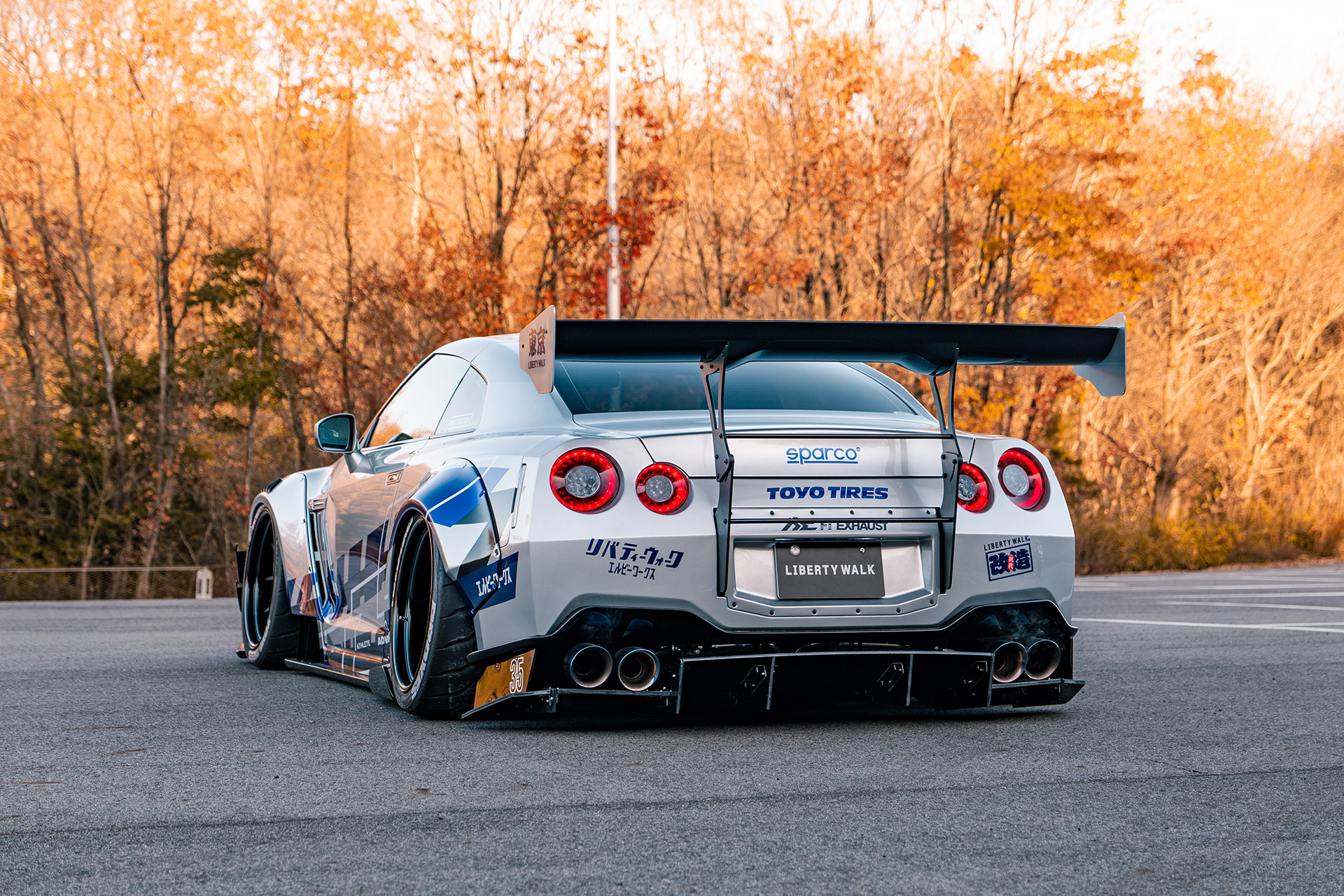 NISSAN-GT-R-R35-type-200006