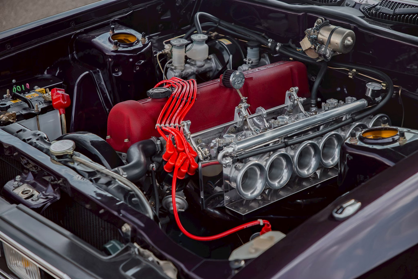 Nissan-Laurel-SGX00011