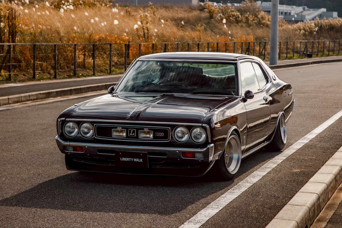 Nissan-Laurel-SGX00052