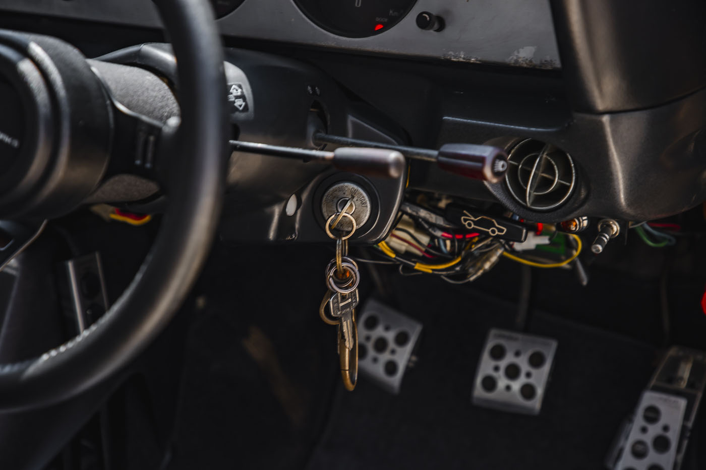 KGC110 NISSAN Skyline 2000GT00032