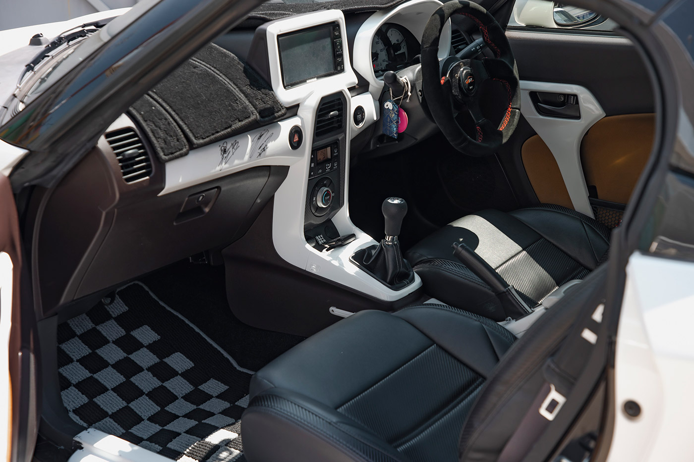 LB-WORKS-COPEN-Full-Complete00016