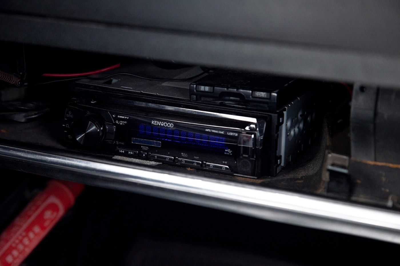 NISSAN-LAUREL-SGX00008