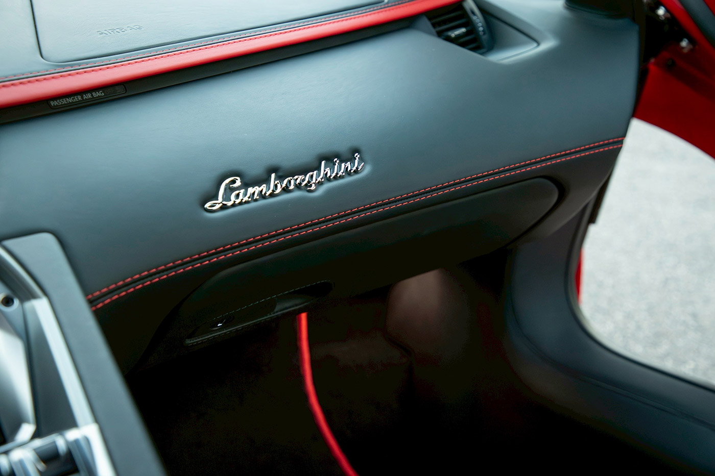 AVENTADOR-S00038