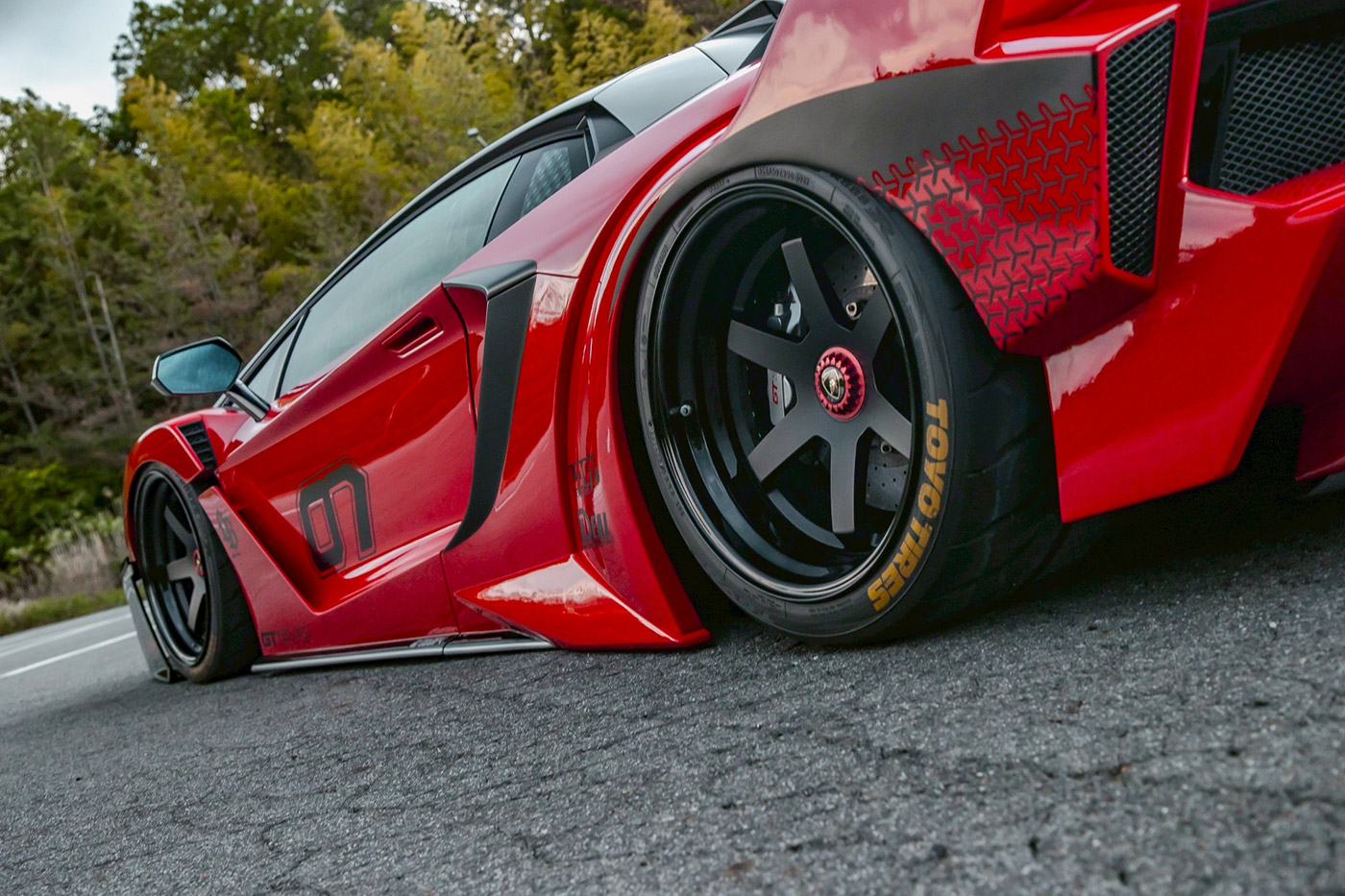 AVENTADOR-S00046