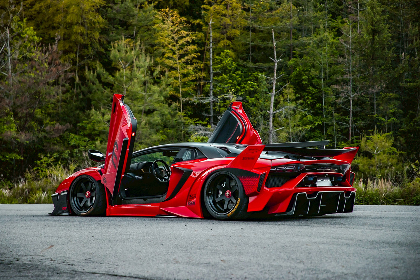 AVENTADOR-S00069