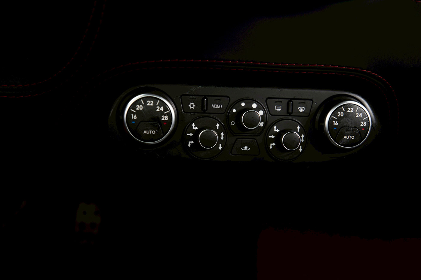 LB-Silhouette-WORKS-458-GT00010