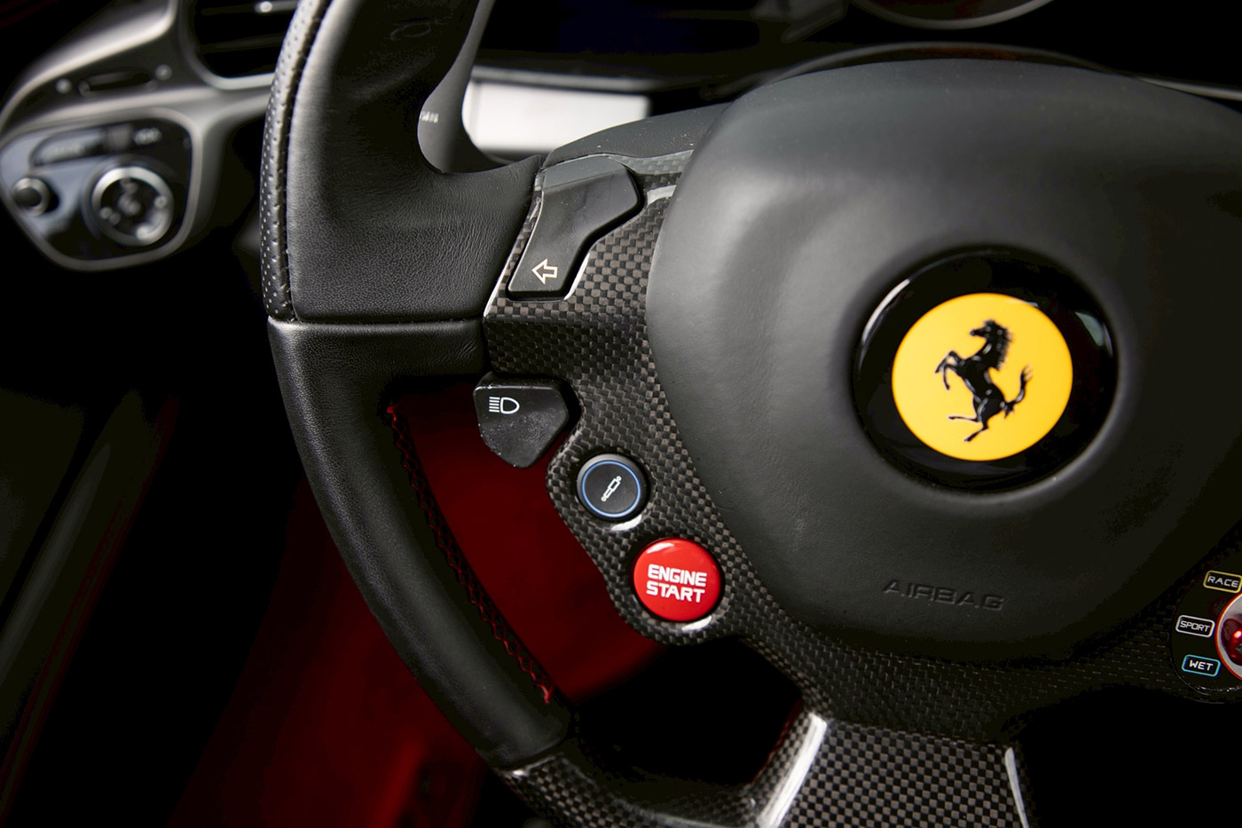 LB-Silhouette-WORKS-458-GT00016