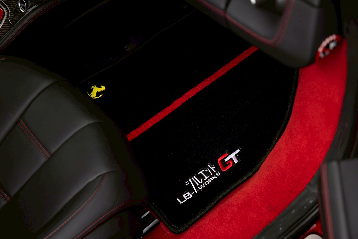 LB-Silhouette-WORKS-458-GT00021