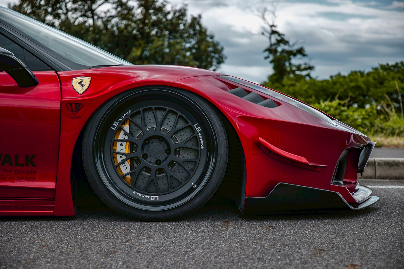 LB-Silhouette-WORKS-458-GT00036