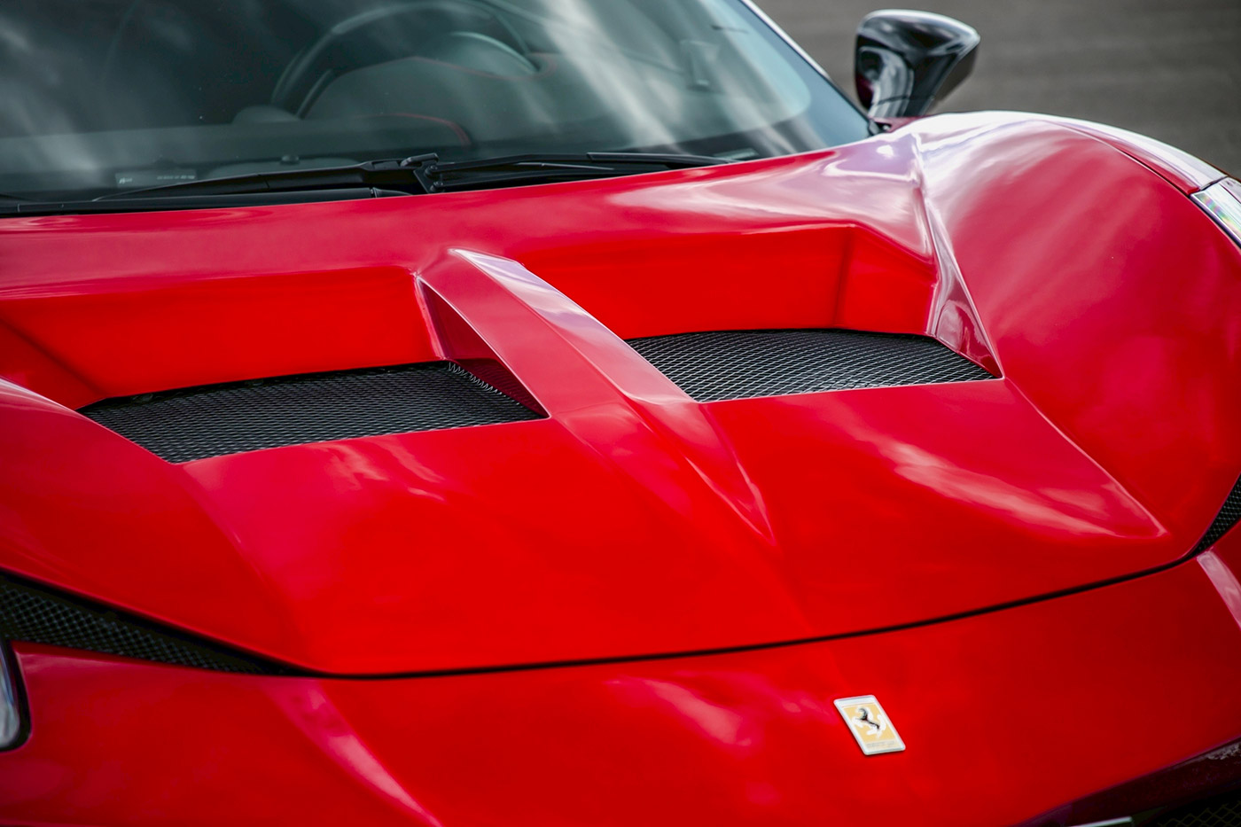 LB-Silhouette-WORKS-458-GT00043