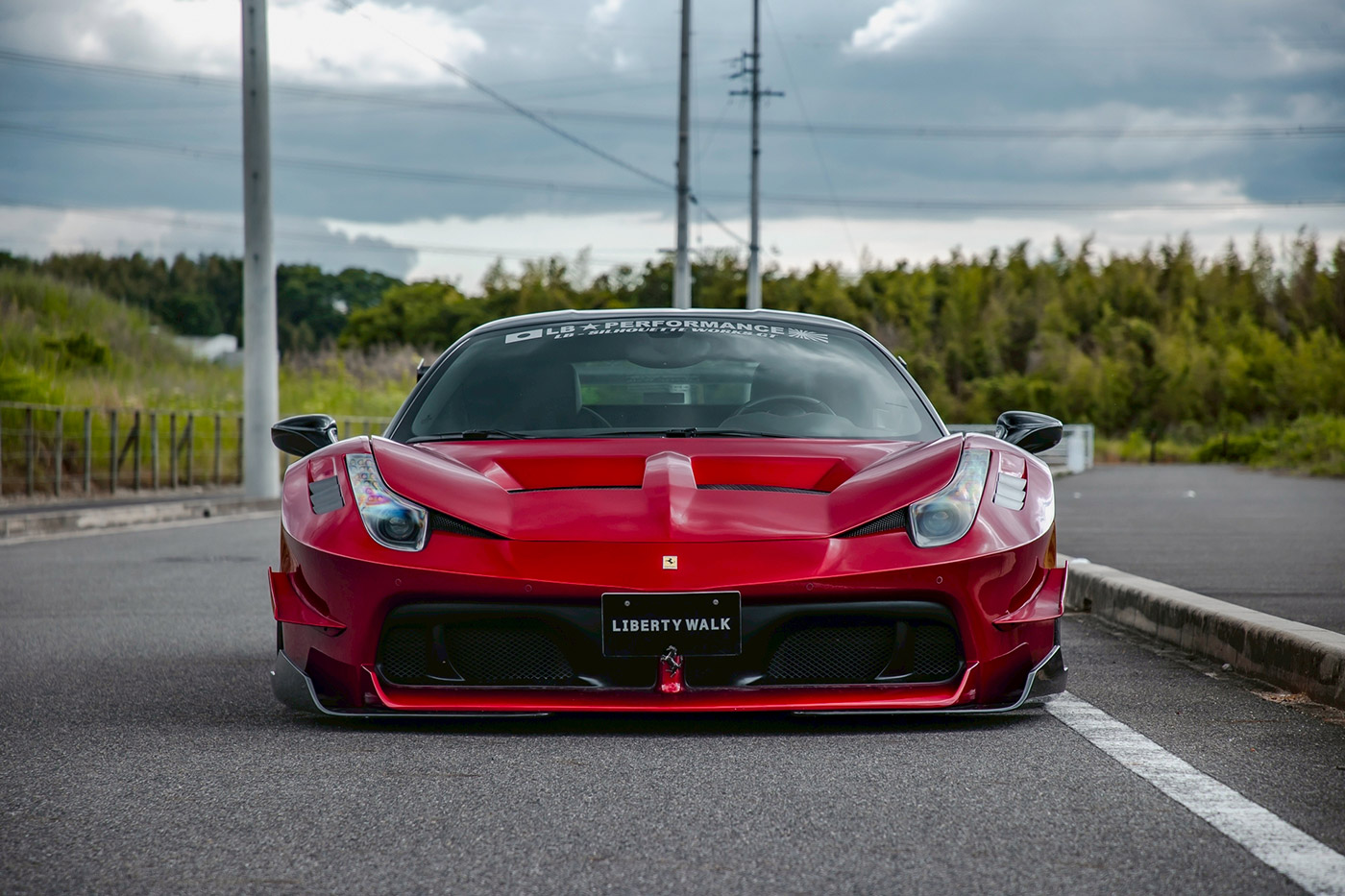 LB-Silhouette-WORKS-458-GT00052