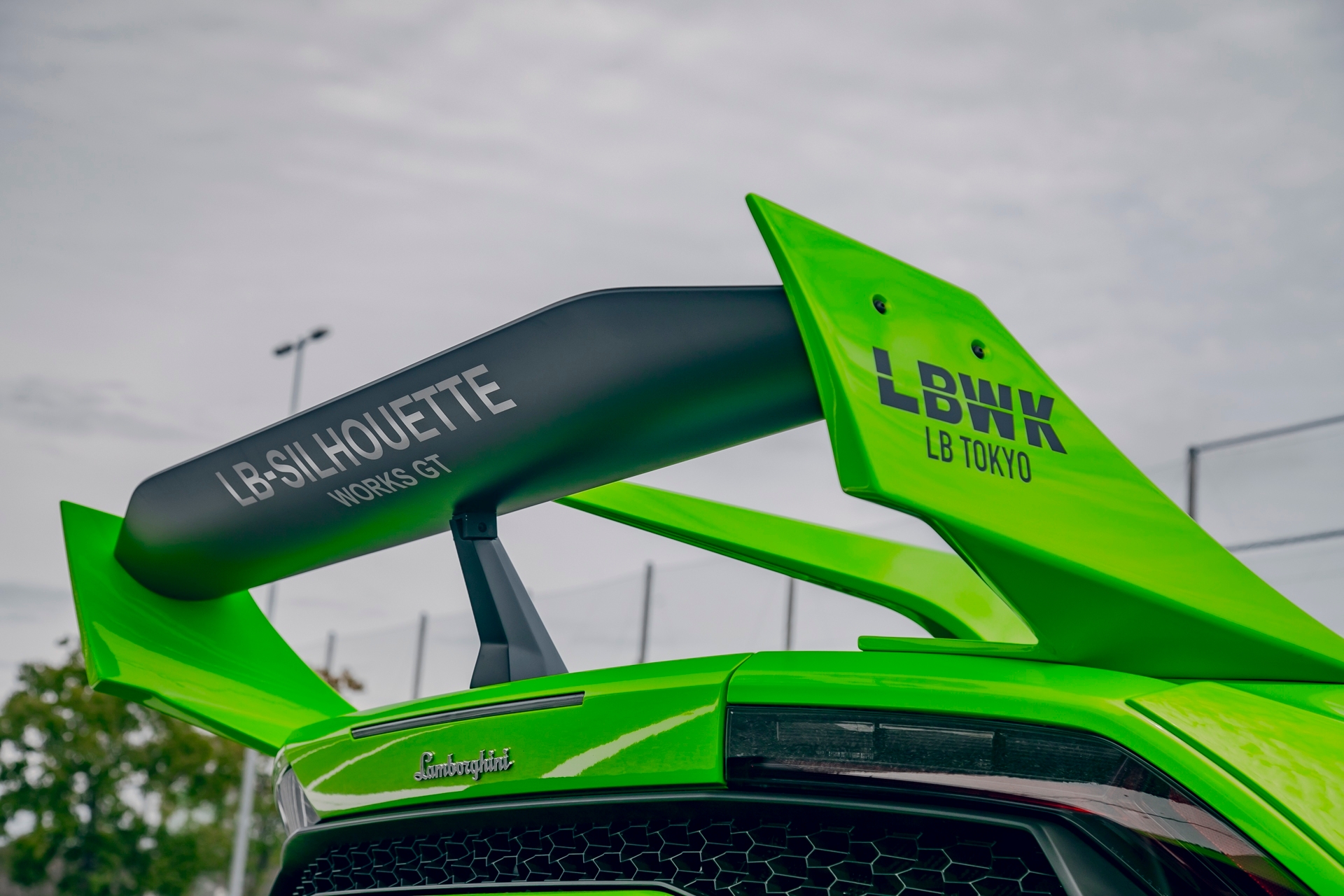 LB-Silhouette WORKS Lamborghini HURACAN GT00001