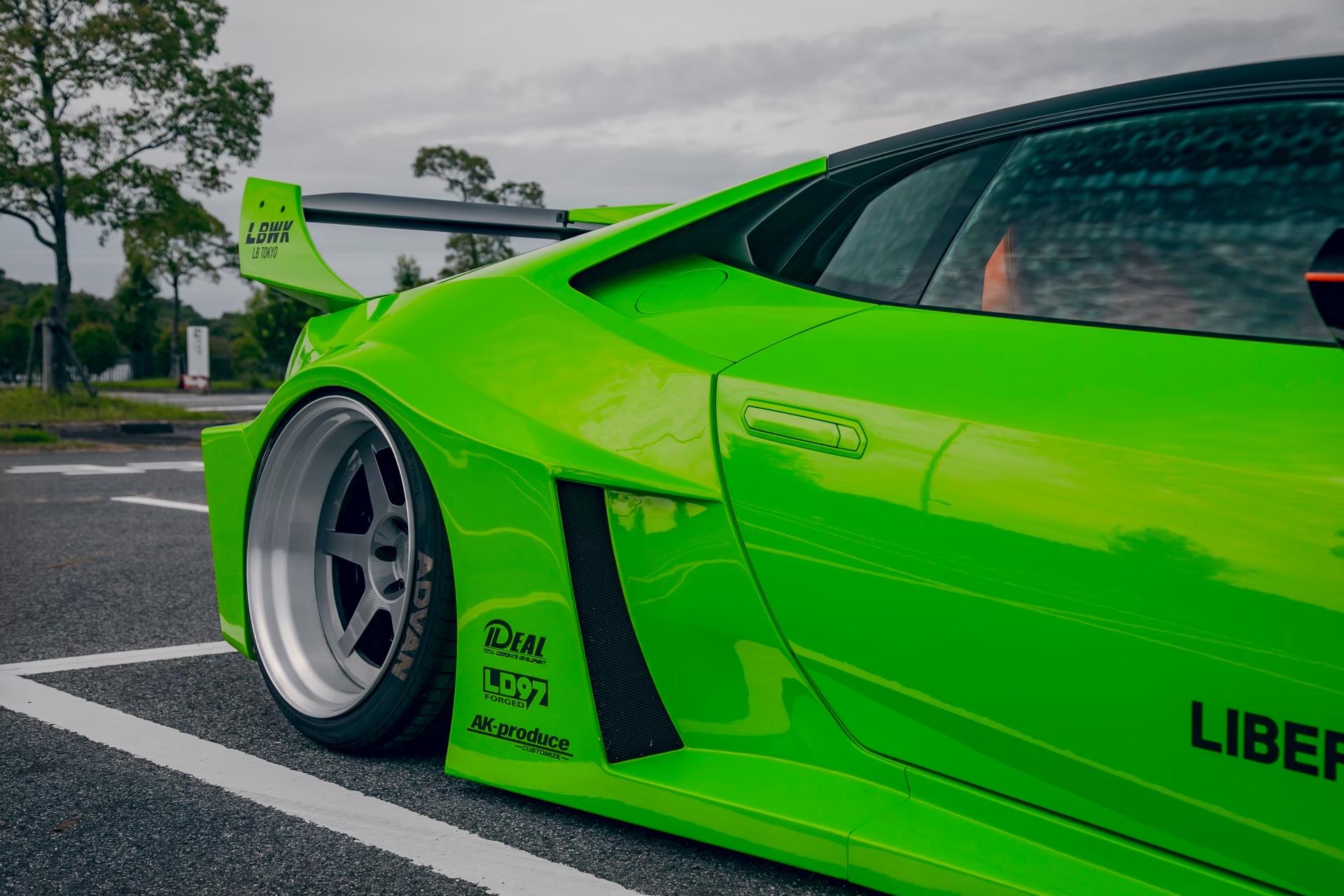 LB-Silhouette WORKS Lamborghini HURACAN GT00004