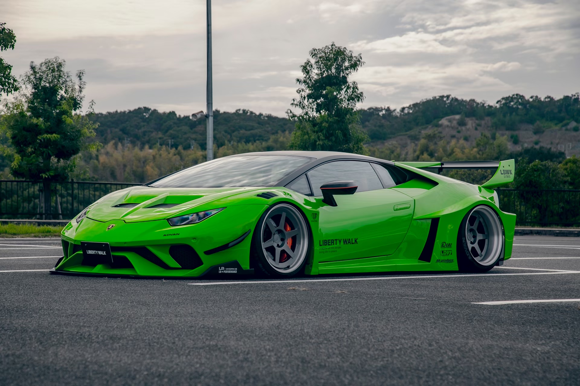 LB-Silhouette WORKS Lamborghini HURACAN GT00009