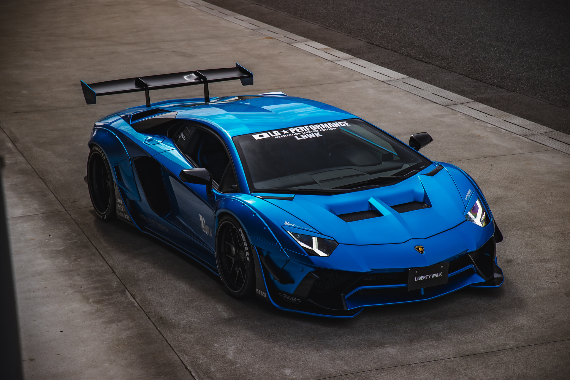 LB-WORKS Lamborghini AVENTADOR-S00015