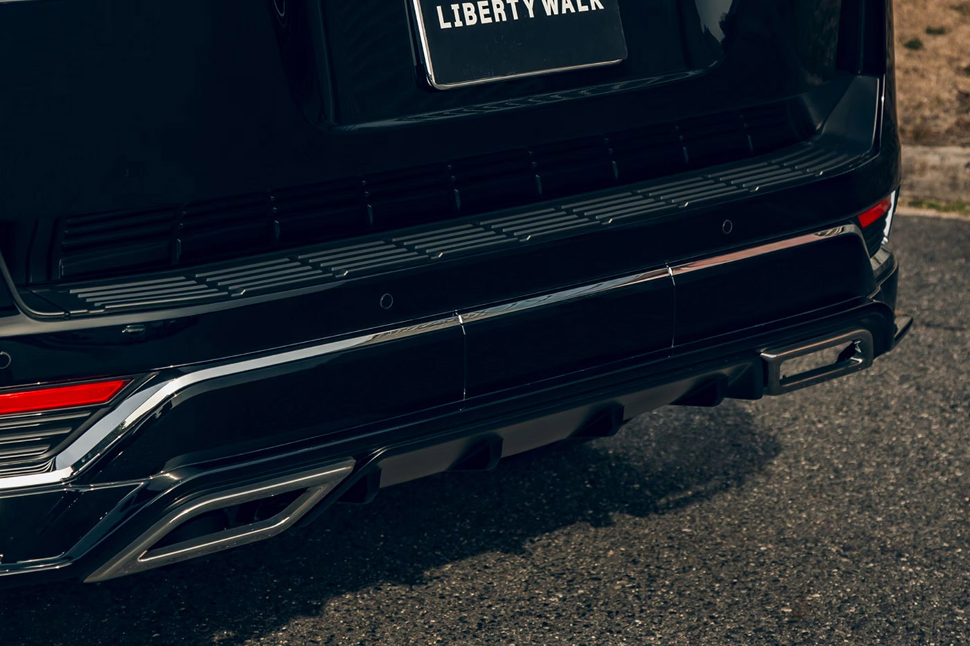 LB-WORKS-TOYOTA-LAND-CRUISER-30000013