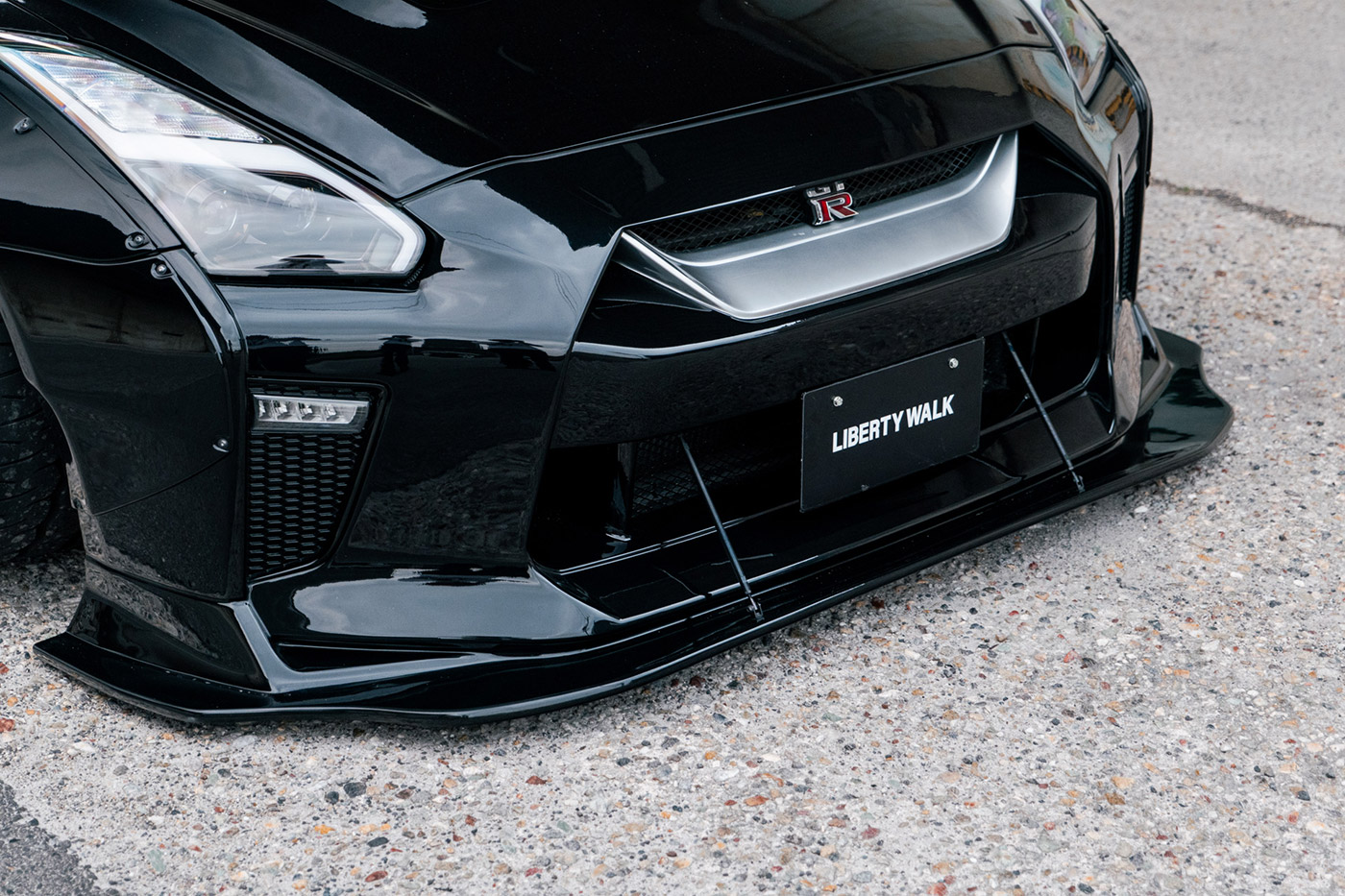 LB-WORKS-Type1.5-NISSAN-GTR-R3500045