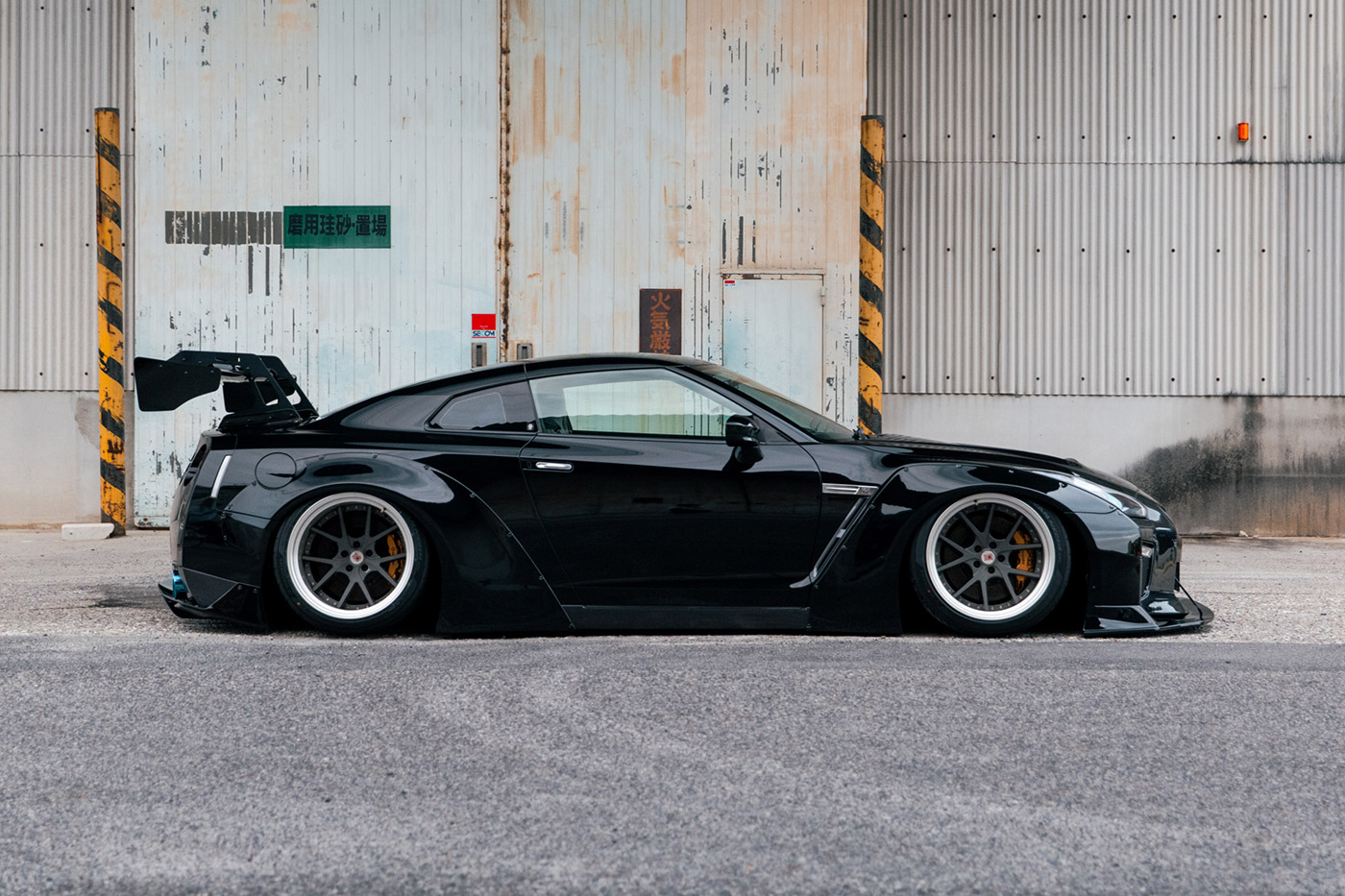 LB-WORKS-Type1.5-NISSAN-GTR-R3500049