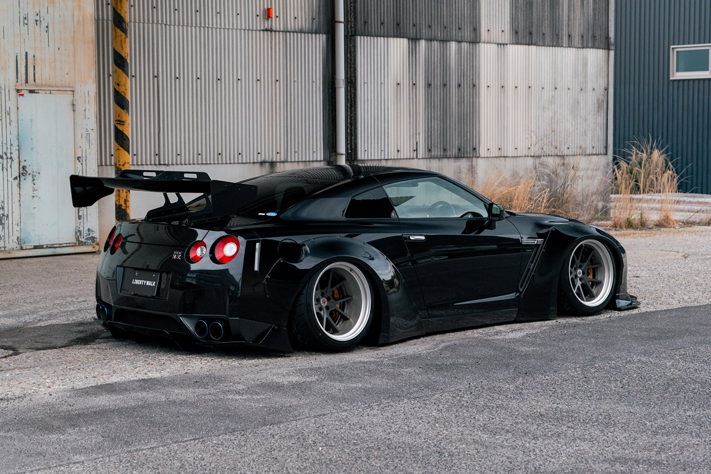 LB-WORKS-Type1.5-NISSAN-GTR-R3500050