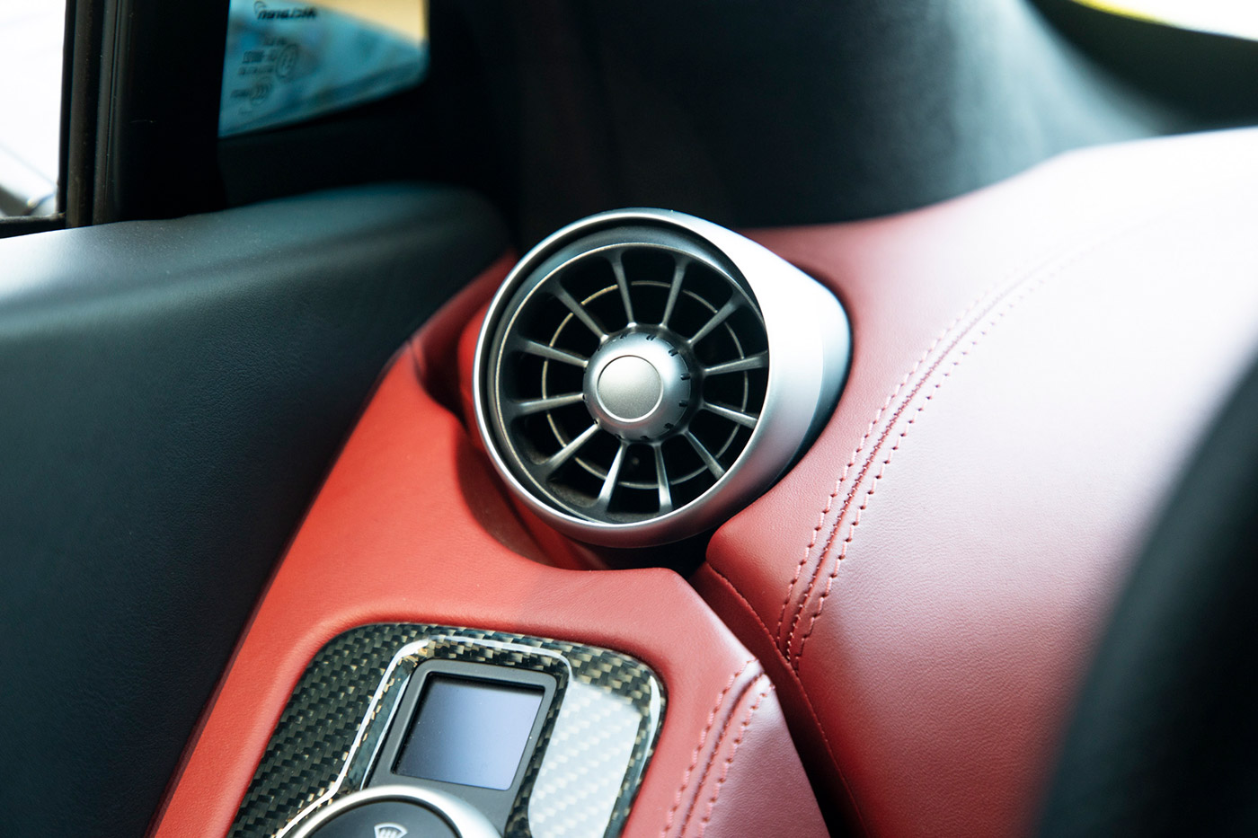 LB-WORKS-Mclaren-MP4-12c00013