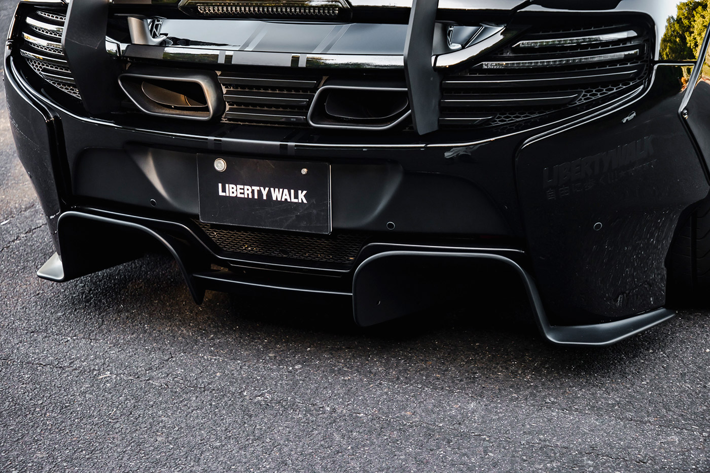 LB-WORKS-Mclaren-MP4-12c00028