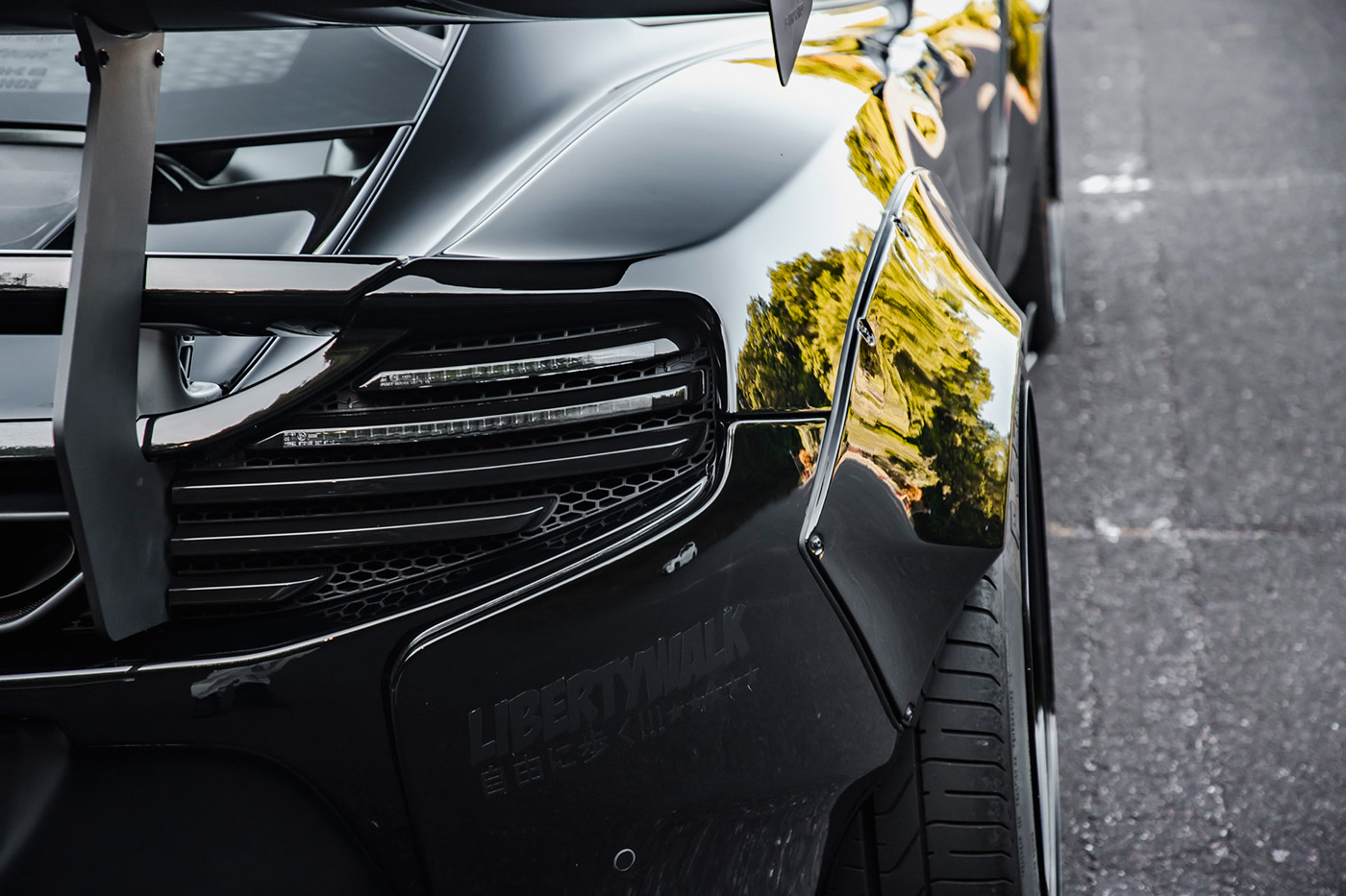 LB-WORKS-Mclaren-MP4-12c00035