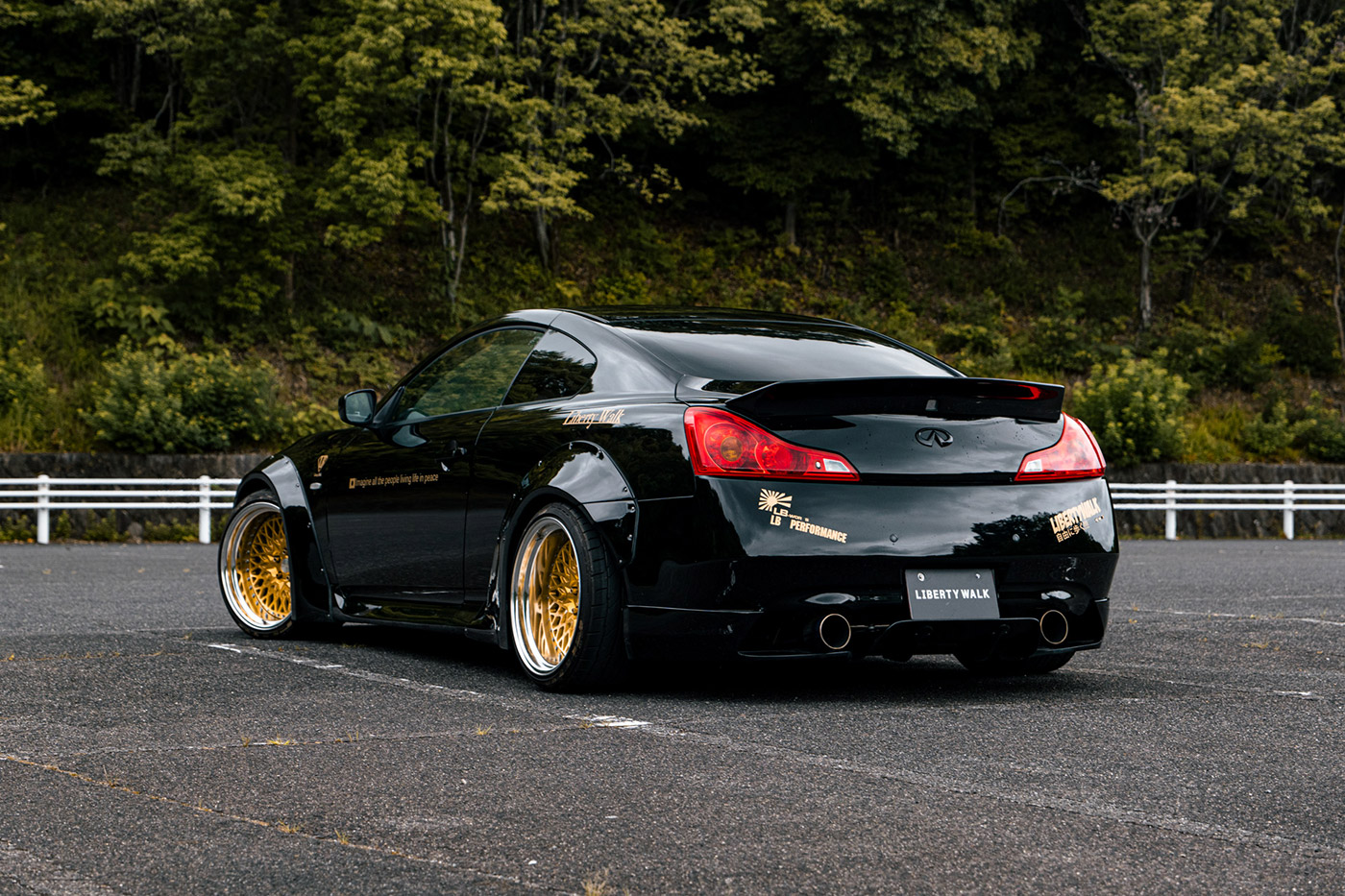 LB-WORKS-NISSAN-V36-SKYLINE00007
