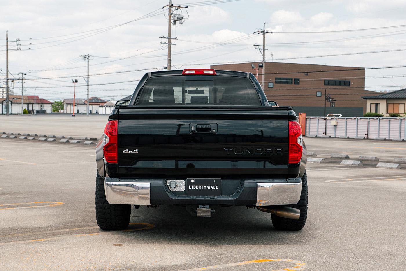 TOYOTA-TUNDRA00008