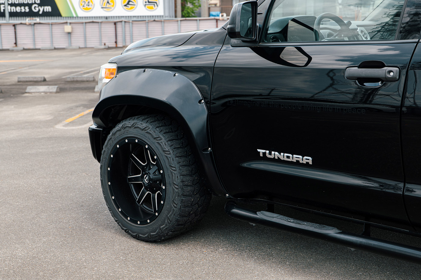 TOYOTA-TUNDRA00036