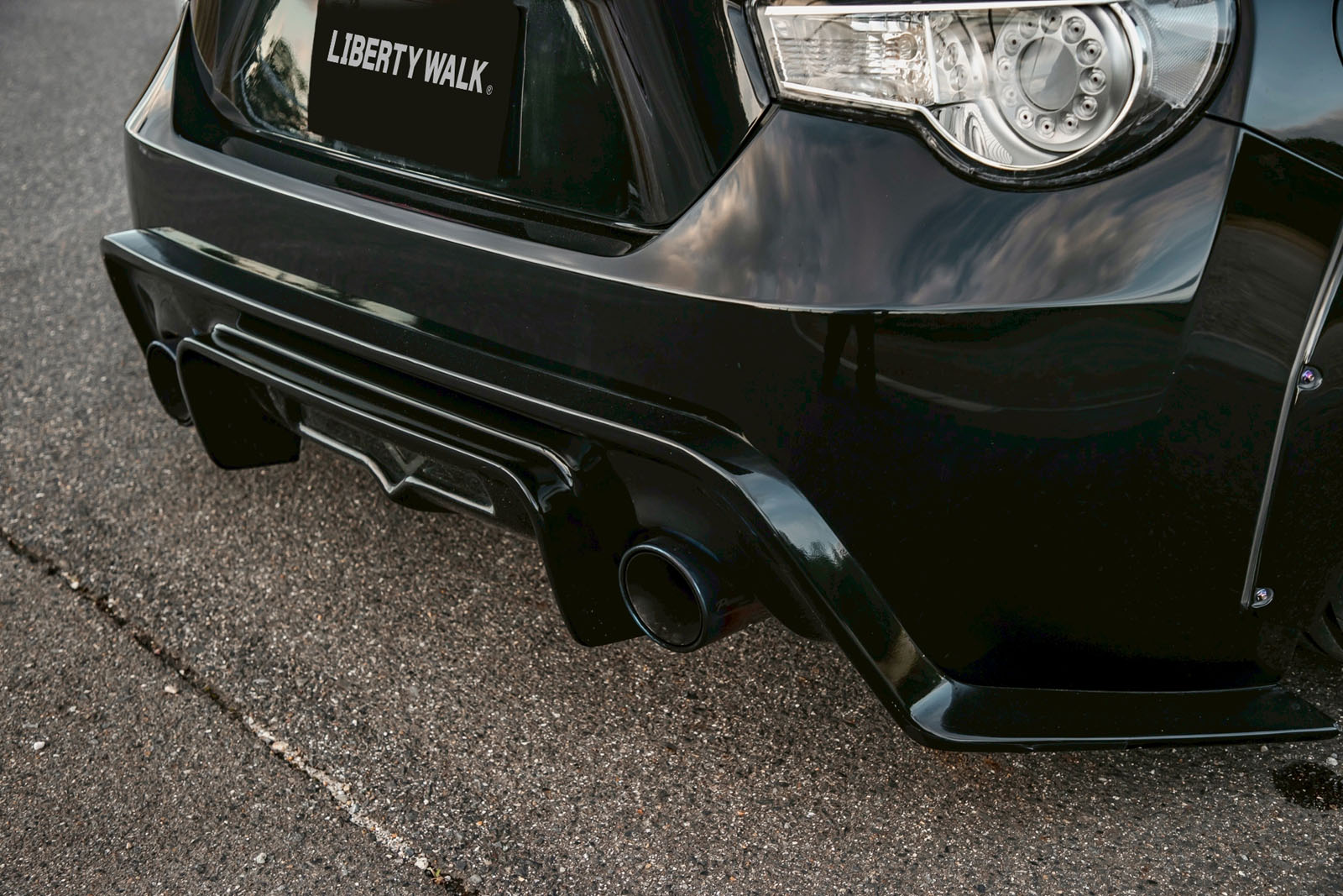 LB-WORKS TOYOTA 8600025
