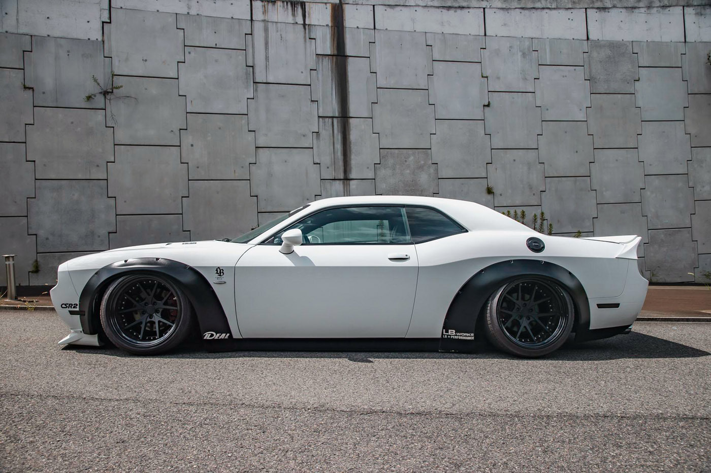 LB-WORKS DODGE challenger00010