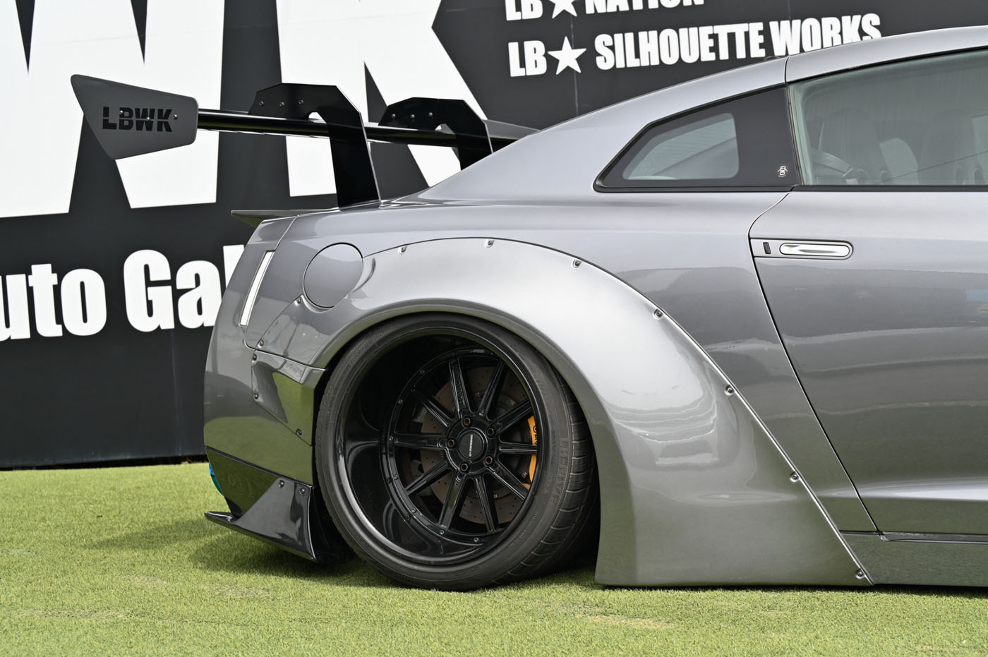 LB-WORKS NISSAN R35 GT-R type 100020