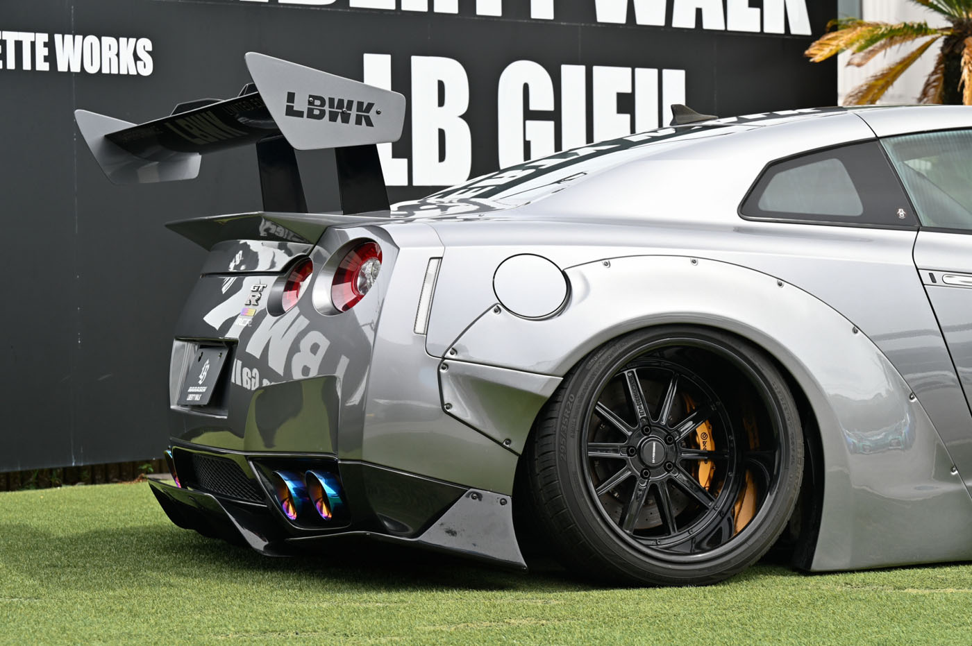 LB-WORKS NISSAN R35 GT-R type 100022