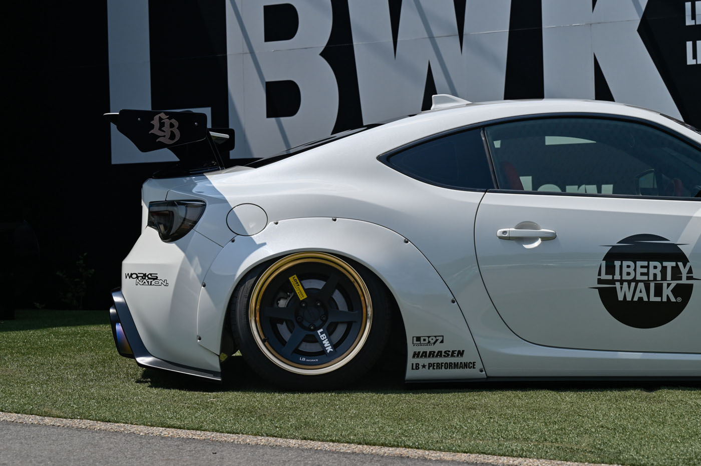 LB-WORKS TOYOTA 8600047