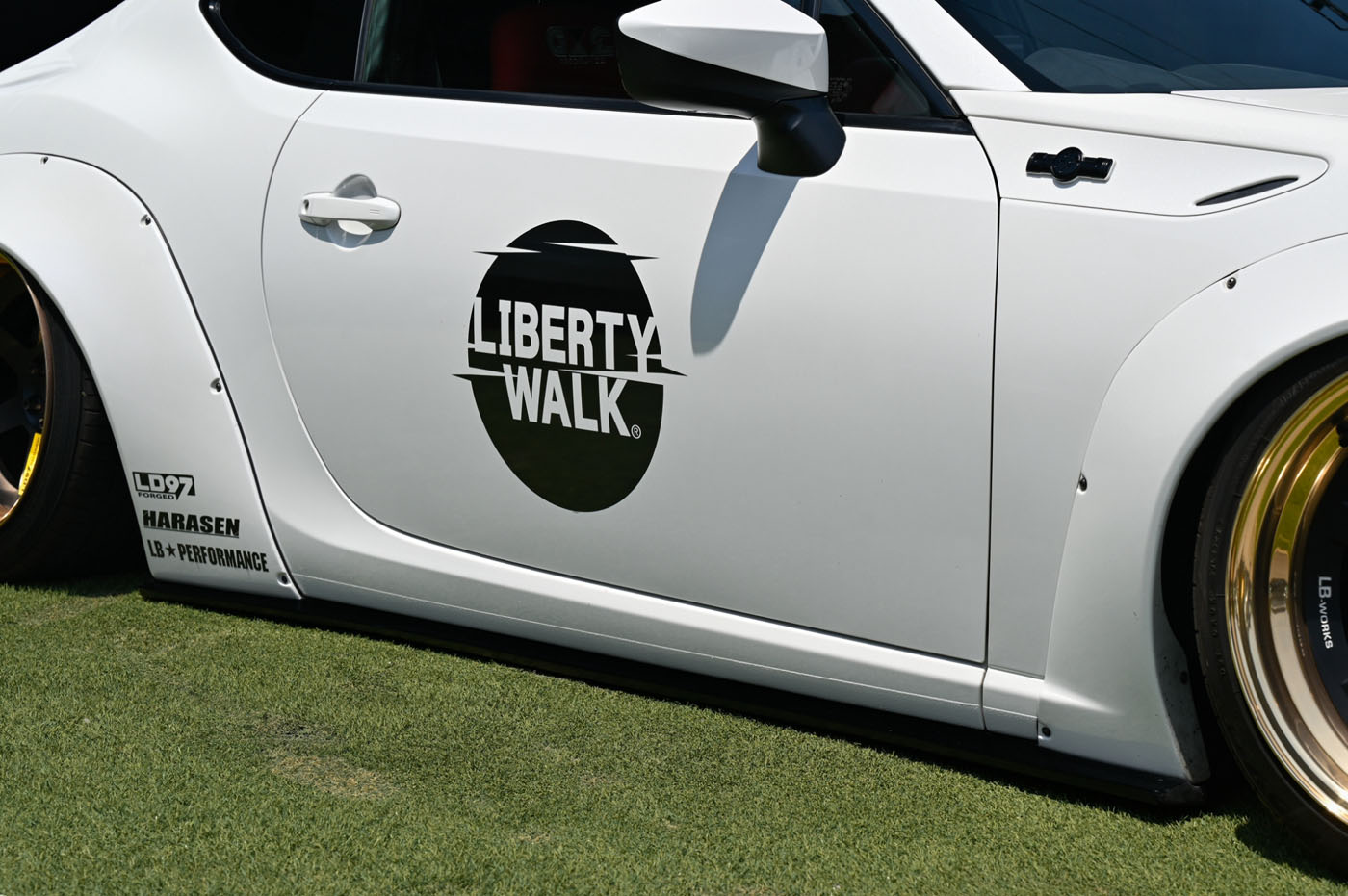 LB-WORKS TOYOTA 8600050