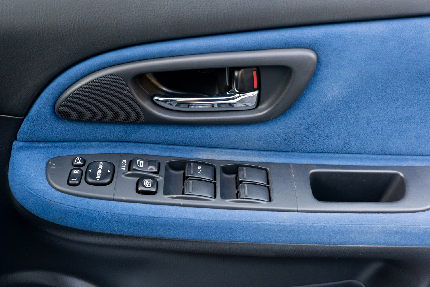 GDB Impresa SUBARU00058