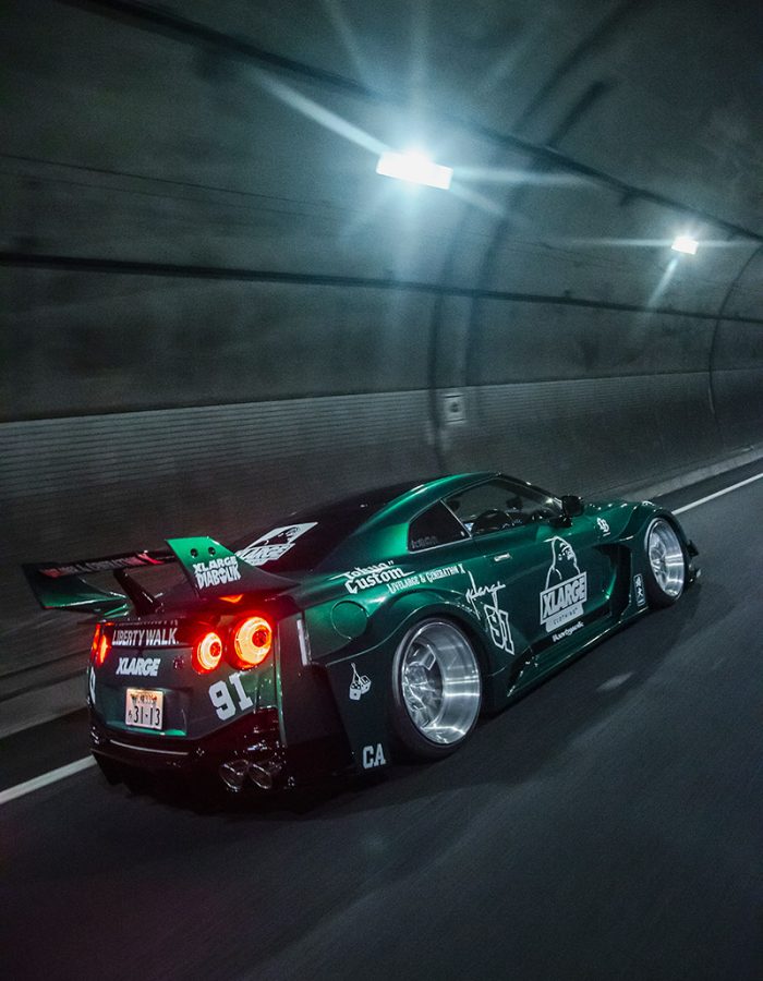 Liberty Walk | リバティーウォーク Complete car and customize!